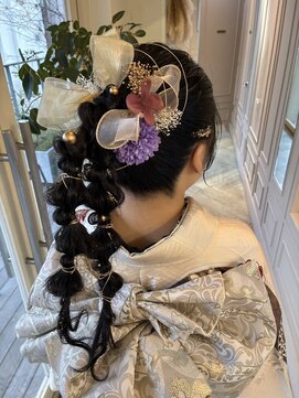 ミューシグ(mysig) ツイン編み下ろしポニー☆