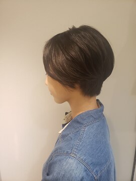 アイコニック 天神店(ICONIQ) アンニュイショート