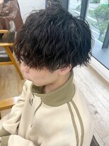 ネオリーブ クーロ メゾン 横浜(Neolive curro Maison)&nbsp;波巻きスパイラル×ツイストパーマ[メンズ]