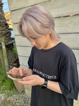 ヴォアソルヂェ オリエンタル(Voasorte ORIENTAL) 【VoasorteORIENTAL】メンズパールベージュ/韓国マッシュウルフ