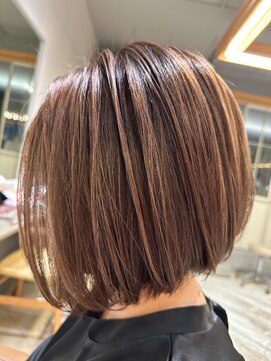 オンカラー(ON.COLOR) 大人ハイライトグレージュショート40代50代