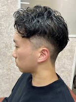 ヘアサロン シュウ 【戸田公園5分/メンズバーバー】スペインカール風スタイル