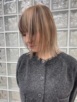 サンク 原宿 表参道(cinq)&nbsp;丸みショートボブヘアダブルカラーケアブリーチカラーハイトーン