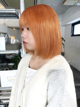 ニュート(Neut ) オレンジカラー/ブリーチカラー/ハイトーンカラー/ボブ/ツヤ髪