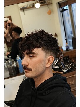 ザチョップショップ キチジョウジ(THE CHOP SHOP KICHIJOJI) ロイド