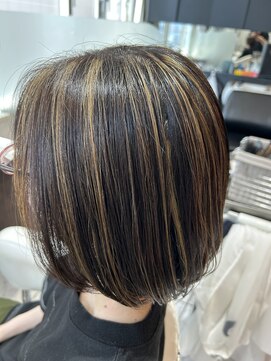 マニクレアーレ 北千住店(mani CREARE) ベージュ系ハイライトボブ