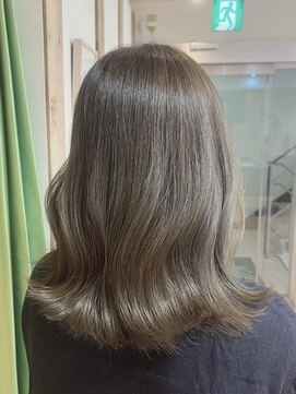 ザコーストバイネオリーブ 辻堂店(The coast by neolive) オリーブベージュ