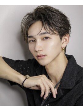 ゴールドシブヤ(GOALD SHIBUYA) フェザーショート