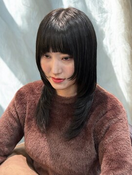 艶感ダークグレージュ×レイヤーミディ  