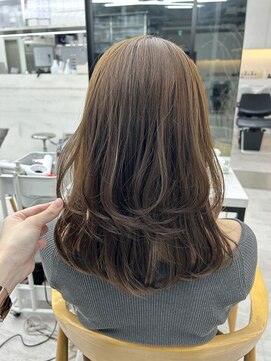 ビューナゴヤ 名駅(VIEW NAGOYA) ミディアムレイヤー/レイヤーカット/ブラウンカラー/前髪カット