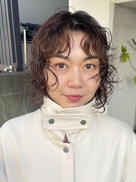 ナループロアボタン(Nalu pu loa BOTAN) レイヤーパーマ