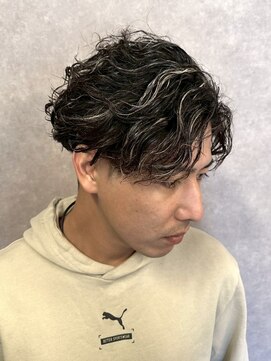 スター(STAR) ホワイトメッシュ × ウェーブショート