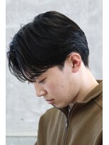 にもう 毛流れセンターパート 春向け