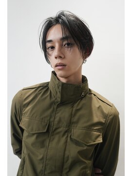 レコ 渋谷(LECO) 顔周りを切り込んだハンサムショート