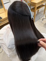 フォルメージ(formage) 自然な艶髪へ導く縮毛矯正