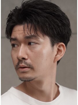 トラスト ザ バーバー 東京駅八重洲店(TRUST the Barber) アップバングショート/メンズヘア