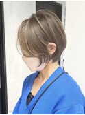 くびれショートボブ40代50代グレイカラー白髪染め白髪ぼかし