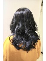 ヘアーメイクサロン プラスチッタ(hair make salon plus citta') 暗髪でもお洒落に☆ネイビーアッシュ