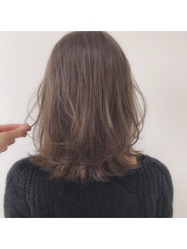 シエナ(CIENA) 【CIENA】日常に溶け込む忍ばせハイライト☆