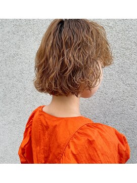 トップヘアーヒルズ 安城(TOP HAIR HILLS) 外国人風ミディパーマ/ハイトーンカラー/ボブパーマ