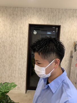 ジーク(SIEG) ショートヘア ビジネスヘア アップバング