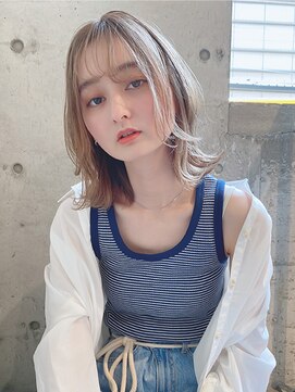 ルービック 豊中(Rubik's) 小顔×外ハネ×ハイライトカラー×イルミナカラー