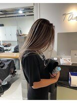 タオ 河原町(Tao) "グレーバレイヤージュ"