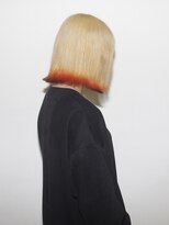 ハイブ 金沢(Hive)&nbsp;10代20代ハイトーンブロンド裾カラー切りっぱなしボブ髪質改善