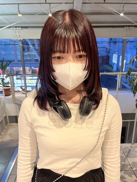 アクアオモテサンドウ(ACQUA omotesando) △ボルドーカラーチェリーレッドレイヤーカット姫カット