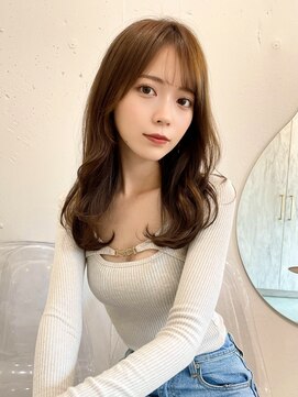 ルームバイシー 新宿(Loom. by Sea) 韓国風前髪/シルキーベージュ/グレージュカラー/斜めバング