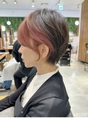 ショートヘア/インナーカラー/ピンクベージュ