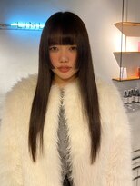 リムレス(LIMLESS)&nbsp;ロングヘア顔まわりレイヤー万代