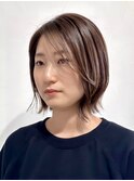 軽やかさと上品さを纏うくびれナチュラル外ハネボブ