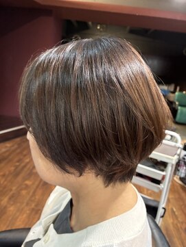 ボイストゥルース 久我山店 表面メテオストレート!ショートボブ!