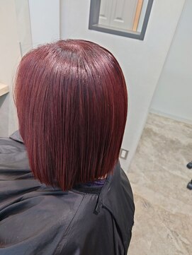 ジーナ 福岡藤崎(Zina) ワインレッド