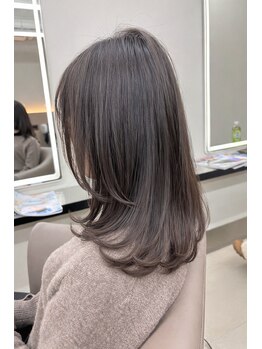 ブラウン(Brown)の写真/《天文館》頭の形や骨格をカットラインでカバー◎お悩みを解決し、ご自宅でのスタイリングも楽チンに！