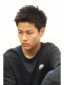 メンズフィール 南森町(MENS FEEL) ツーブロックソフトツイストパーマビジネススキンフェード