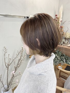 マロウ(mallow) 《花屋併設》インナーカラーショートボブ@20代30代40代@ブリーチ