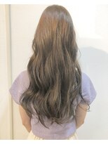 パリスパート2 ロング ゆる巻き ヘアスタイル