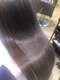 ディラ 戸田公園店(Dilla)の写真/《戸田公園》髪に優しい縮毛矯正や髪質改善で、クセ・うねりをまとめて毛先まで指通りなめらかな髪に。