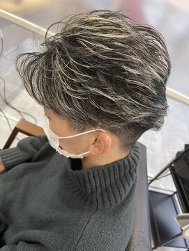 ヘアデザイン ゴドバン(Hair Design Gdobant) センターパート