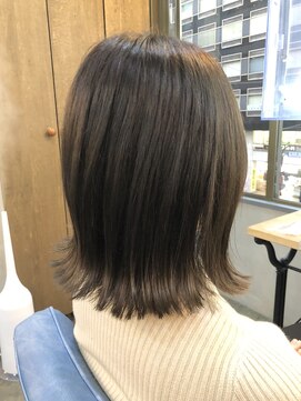 ロア 四条河原町店(LoRE) グレーブラウン/手塚