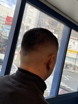 ミリオンバックス 上野(Million Bucks) 坊主フェード