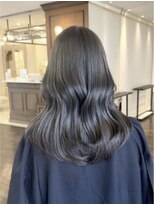 ザック ヴィ(ZACC  vie)&nbsp;レイヤーカット/ヘーゼルグレージュ