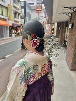 トータルビューティ ジェム バイ ヘアタイム(TOTAL BEAUTY gem by HAIR TIME)&nbsp;タイトシニヨンヘア 袴着付け