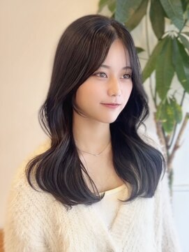 ビューエヒメ(VIEW EHIME) 小顔可愛いレイヤーカット×アッシュカラー10代20代30代