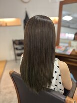 エフフォーユアヘアー(F for your hair)&nbsp;明るめオリーブカラー