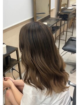 グロウ 大宮(grow) バレイヤージュ