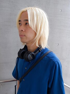 オーオシカシカスペース(OOO YY Space) メンズボブレイヤー×リタッチのみハイトーンブロンド