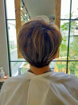 ガーデン(GARDEN)の写真/ショートボブやハンサムショート、刈り上げなど…かっこいいヘア～ナチュラル可愛いヘアまでお任せ下さい♪